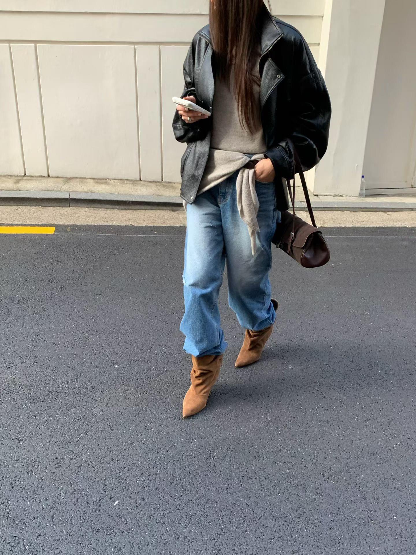 下擺縮腰多口袋皮革外套